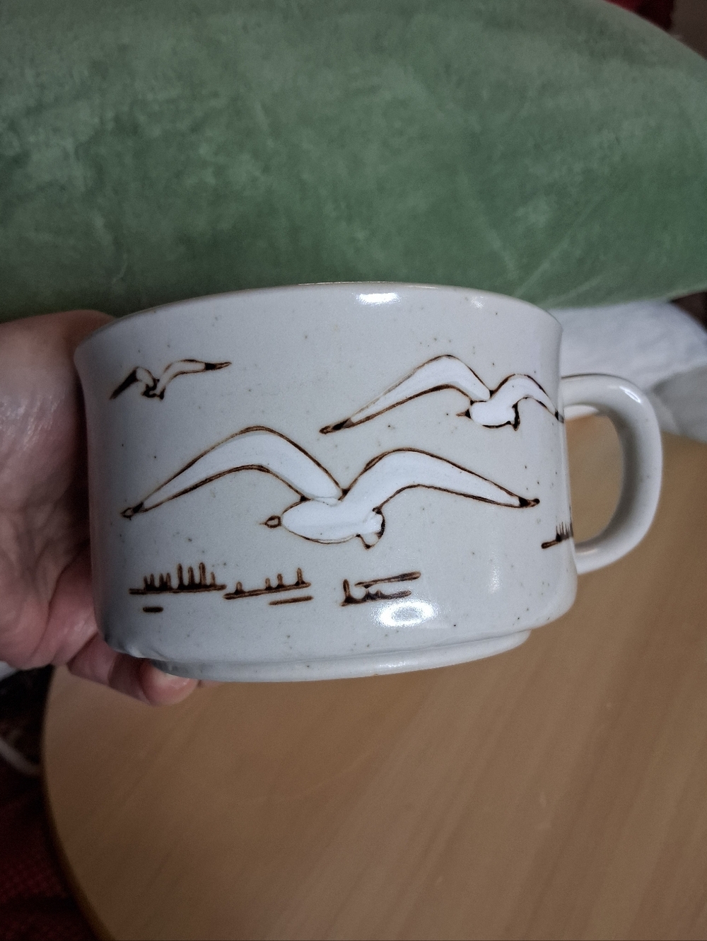 Vintage Otagiri MCM Stoneware Seagull Ceramic Coffee Soup Mug in Speckled White